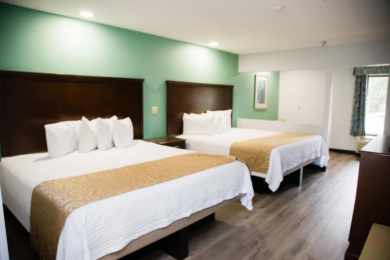 Baymont By Wyndham Fort Walton Beach Mary Esther Exterior photo