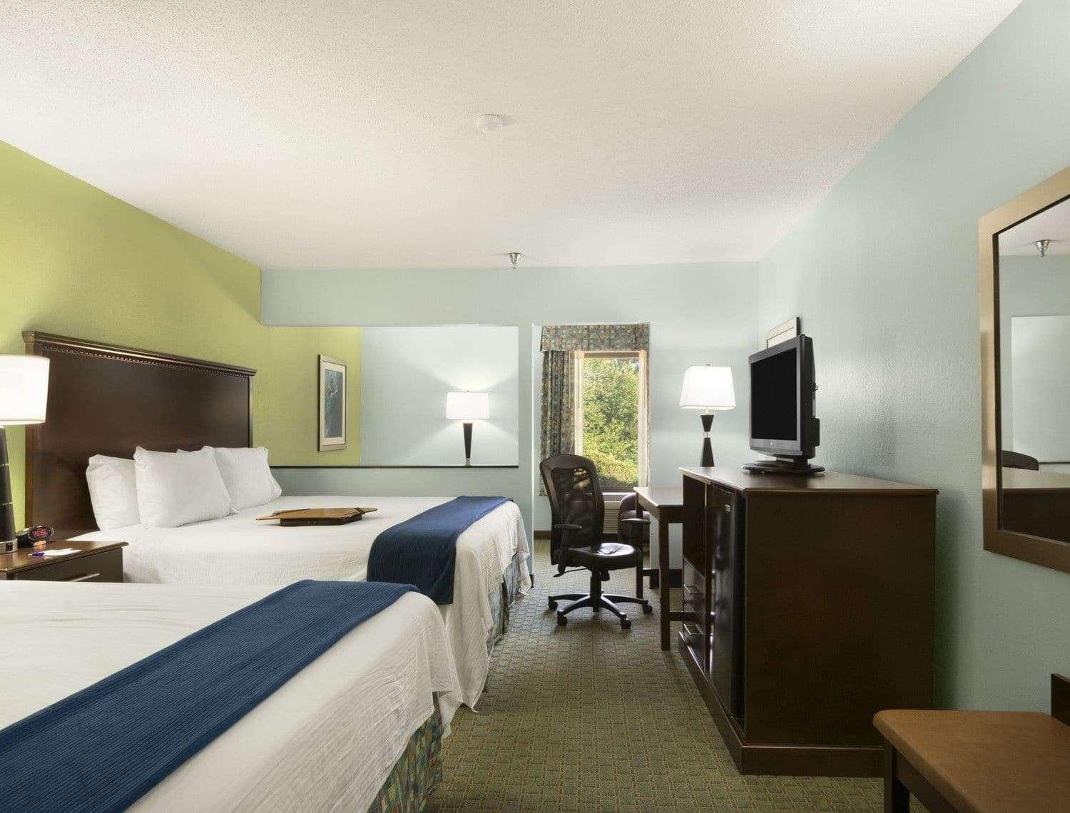 Baymont By Wyndham Fort Walton Beach Mary Esther Exterior photo
