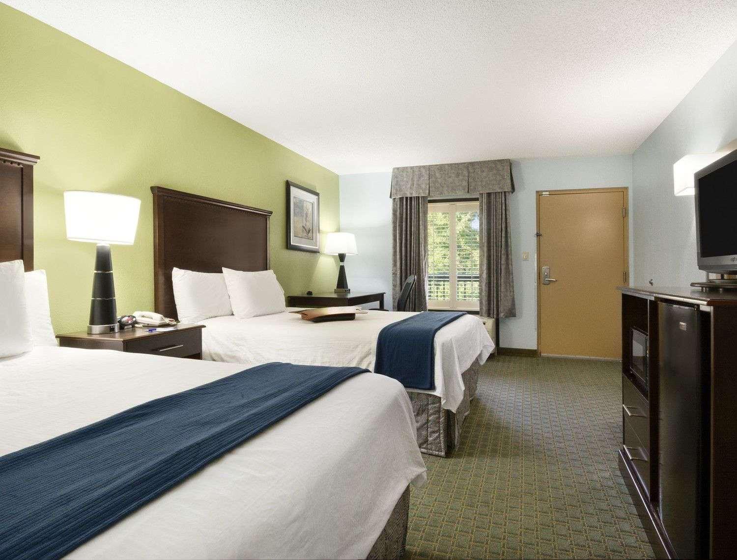 Baymont By Wyndham Fort Walton Beach Mary Esther Exterior photo