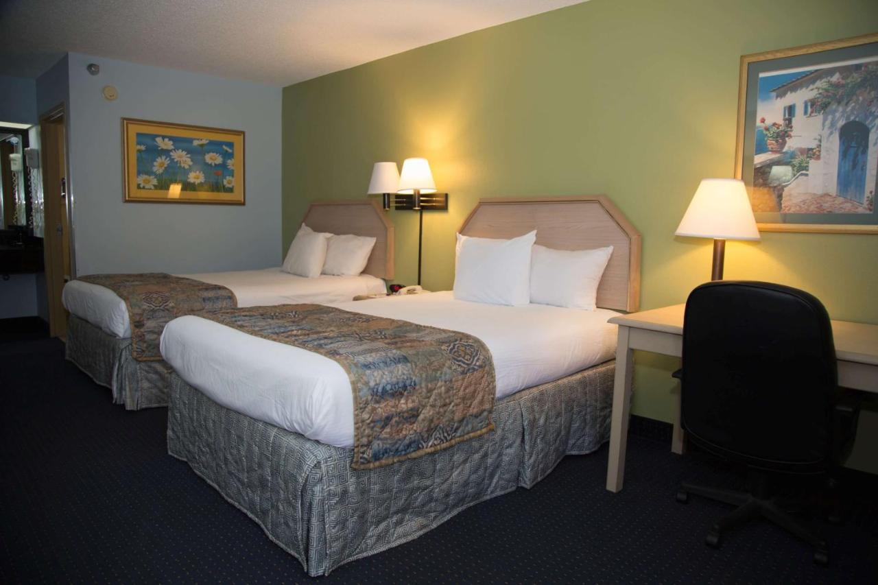 Baymont By Wyndham Fort Walton Beach Mary Esther Exterior photo